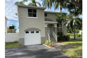 7220 Sw 44th Ct 7220, Davie