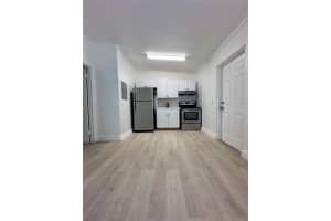 320 Ne 13th Ave 02, Boynton Beach
