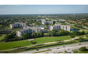 1400 Saint Charles Pl 211, Pembroke Pines