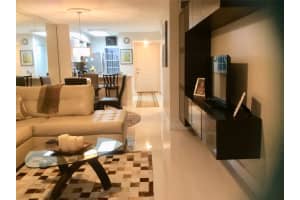 2220 N Cypress Bend Drive 104, Pompano Beach