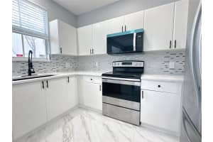 2310 Shoma Ln, Royal Palm Beach