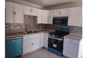 128 Miami Gardens Road, West Park