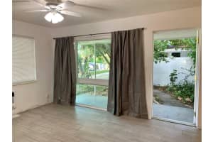 2400 Ne 4th St, Pompano Beach