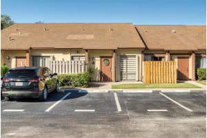11054 Nw 38th St, Sunrise