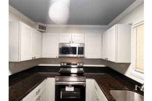 459 N Laurel Drive 2002, Margate