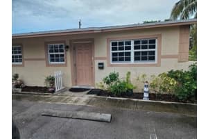 105 Se 15 St B, Deerfield Beach