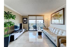 500 Three Islands Blvd 613, Hallandale Beach