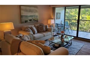 1762 Hammocks Blvd 408, Coconut Creek