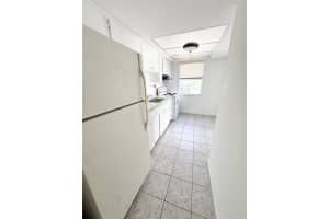 104 Se 10th St 202, Deerfield Beach