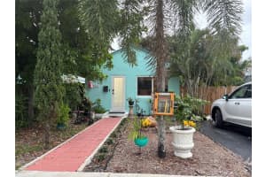 2241 Arthur St, Hollywood
