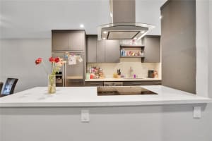 10700 Nw 30th Pl 7, Sunrise