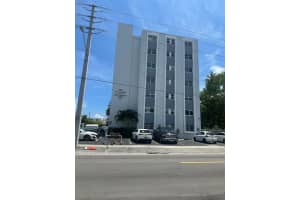 320 Ne 12th Ave 408, Hallandale Beach