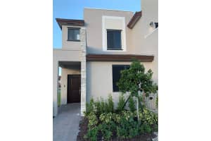20651 Ne 7 Pl, Miami