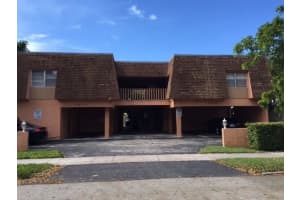 1919 Plunkett St 9, Hollywood