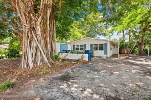 806 Ne 23 Drive B-rear, Wilton Manors