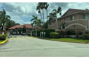 3221 Sabal Palm Mnr 105, Hollywood
