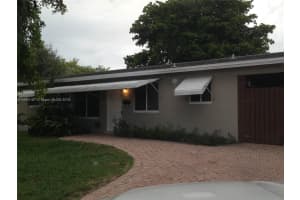 1325 Se 1st Ter, Deerfield Beach