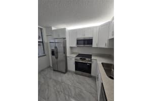 1228 S Military Trl 2114, Deerfield Beach