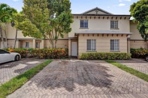2021 Island Dr, Riviera Beach