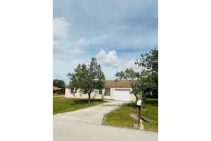 2791 Se Buccaneer Cir, Port Saint Lucie