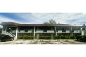 7421 Nw 85th St 202, Tamarac