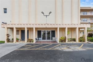 4191 Nw 41st Street 316, Lauderdale Lakes