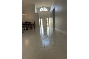 22656 Pickerel Cir, Boca Raton