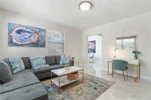 337 Sw 21st St 1, Fort Lauderdale