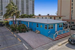 326 Madison St 1, Hollywood
