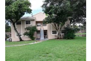 2031 Nw 96th Ter 11l, Pembroke Pines