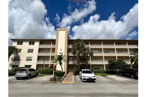 2402 Antigua Cir E1, Coconut Creek