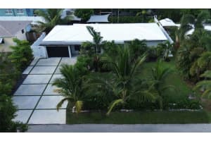 2561 Ne 19th St, Pompano Beach