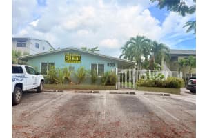 835 Ne 18th Court, Fort Lauderdale