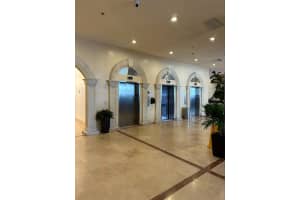 19201 Collins Ave, North Miami Beach