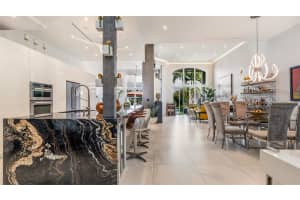 21205 Ne 38th Ave 66, Miami