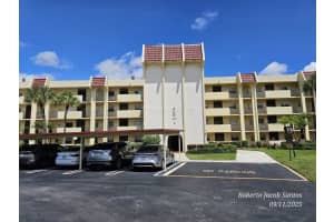 23305 Barwood Ln 207, Boca Raton