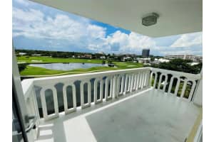 2500 Ne 48th Ln 605, Fort Lauderdale