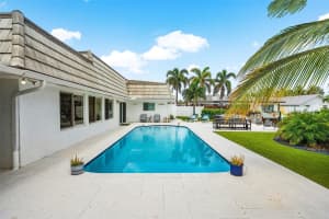 4510 Bayview Dr, Fort Lauderdale