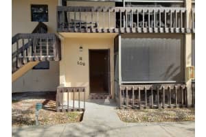 750 Ne 199th St H-106, Miami