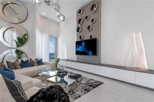 350 Se 2nd St Gph-90, Fort Lauderdale