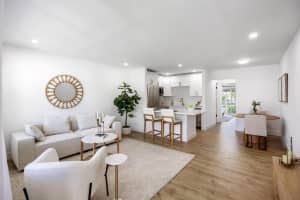 480 Horizons W 207, Boynton Beach