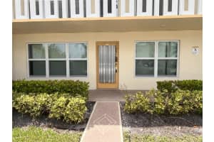 105 Wellington E 105, West Palm Beach