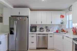 8900 Washington Boulevard 115, Pembroke Pines