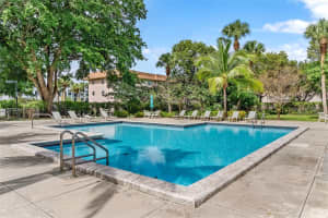 6075 N Sabal Palm Blvd 205, Tamarac