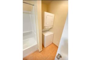 224 Ne 19th Ave 1, Pompano Beach