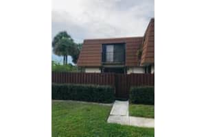 156 Heritage Way, West Palm Beach