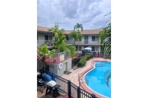 915 Se 22nd Ave 7, Pompano Beach