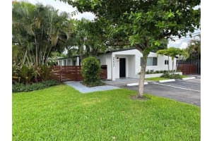 2217 Ne 7th Ave 1, Wilton Manors