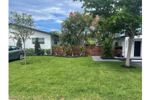 704 Ne 23rd Dr 2, Wilton Manors