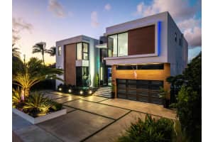 2581 Ne 50th St, Lighthouse Point